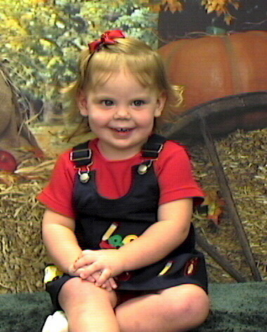 Dee Dee Daughter.jpg (77296 bytes)